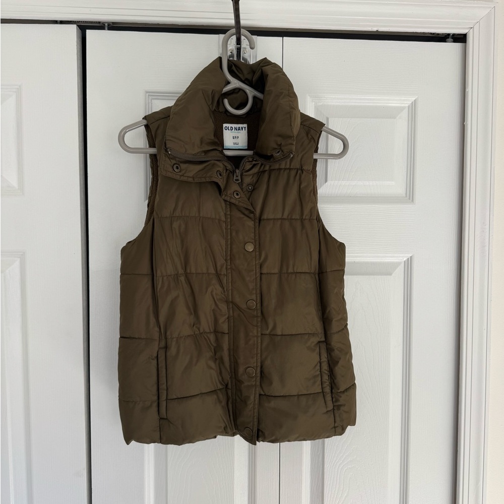Old Navy Puffer Vest (Forest Green)
